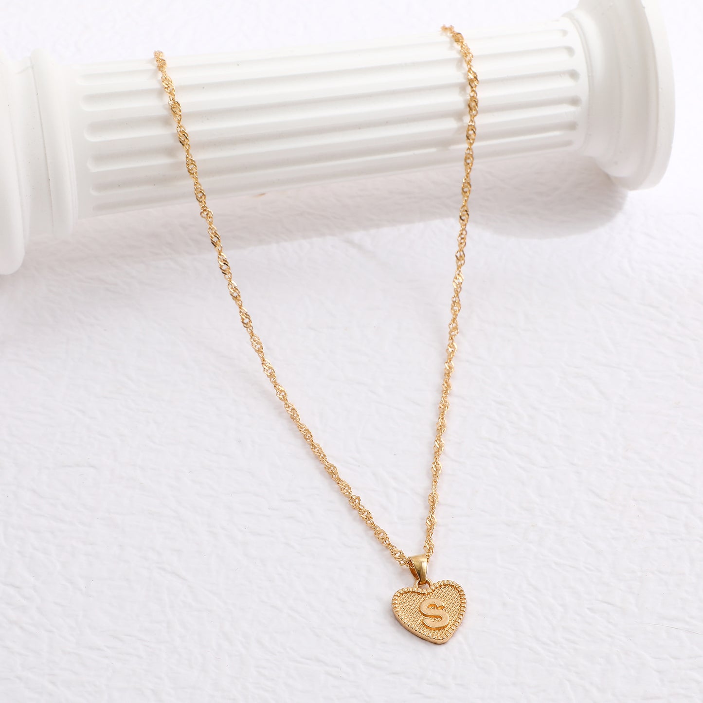 Simple Women's Heart Letter Necklace Love Pendant Clavicle Chain