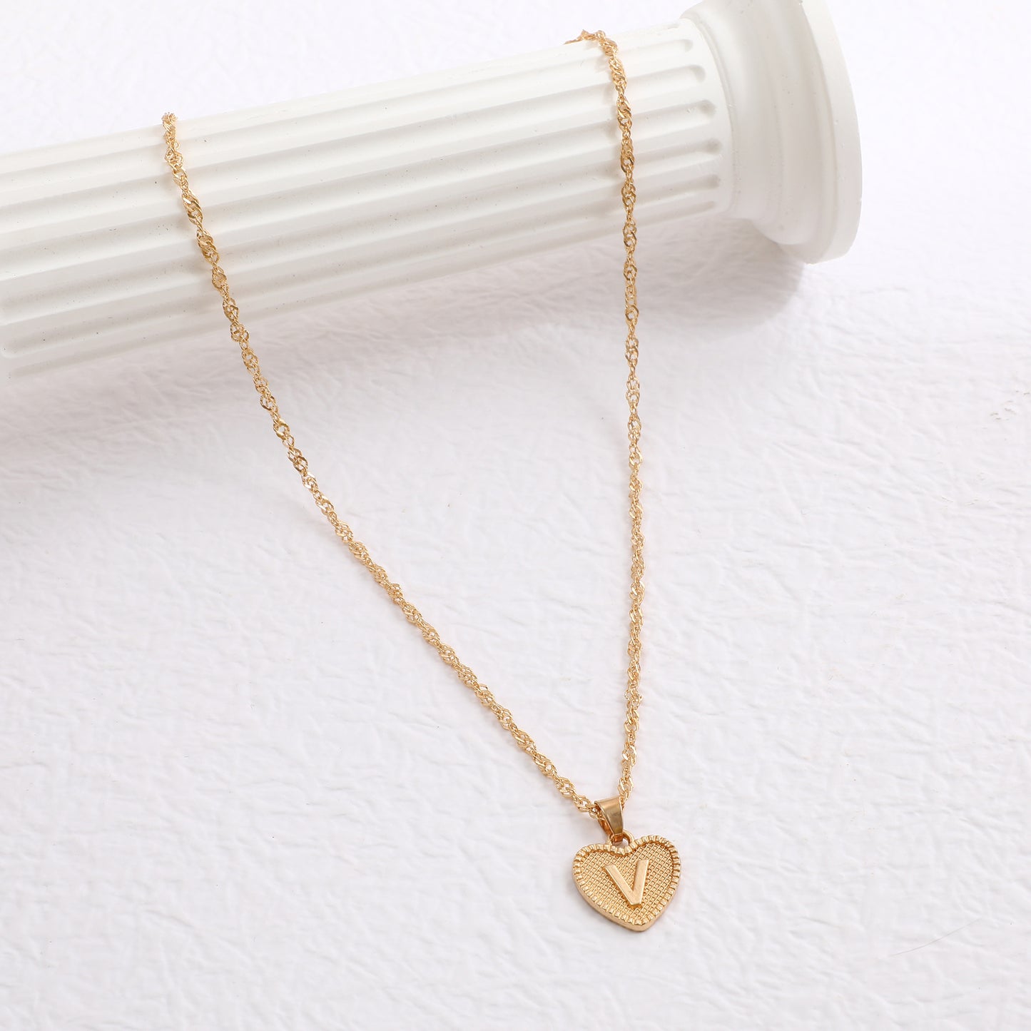 Simple Women's Heart Letter Necklace Love Pendant Clavicle Chain