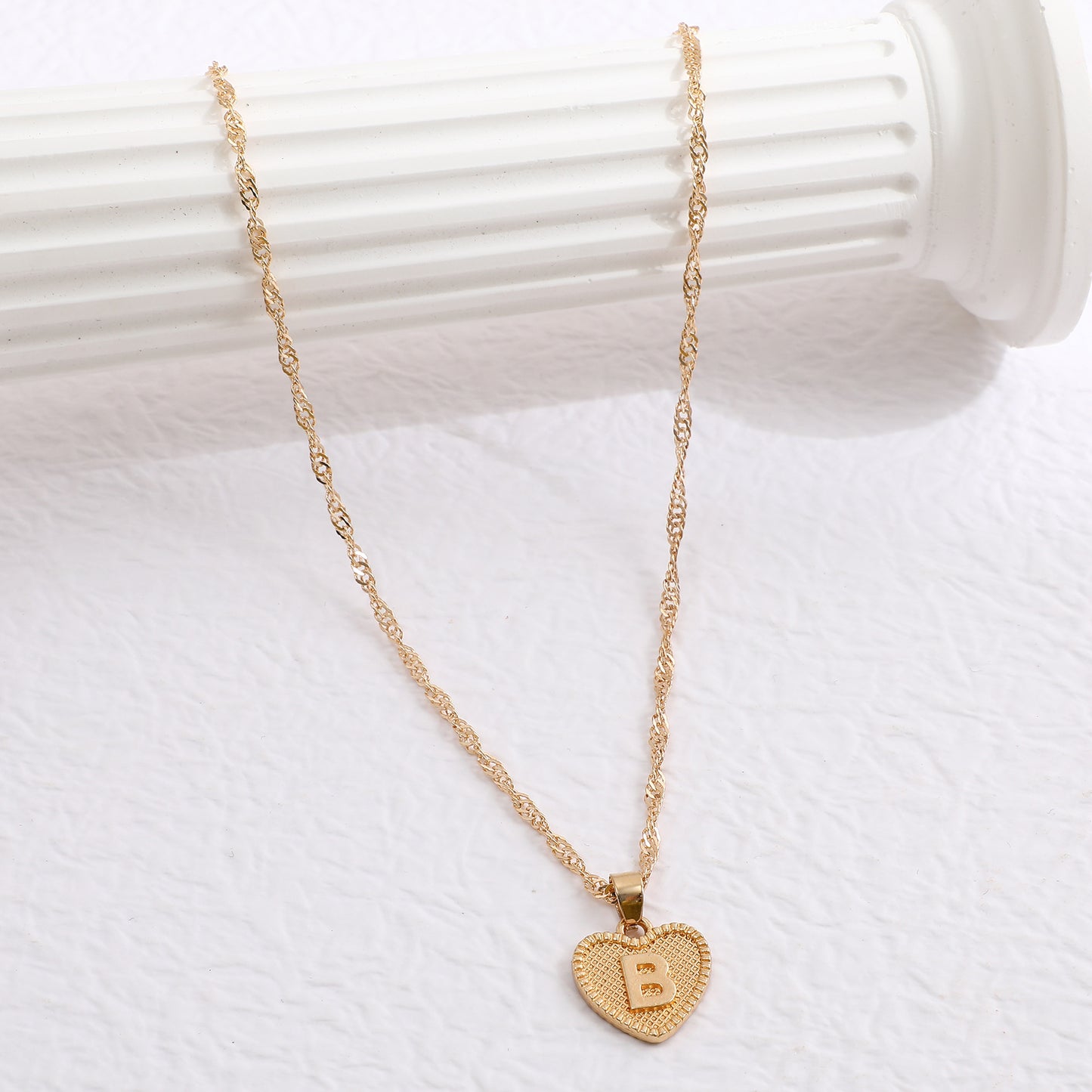 Simple Women's Heart Letter Necklace Love Pendant Clavicle Chain