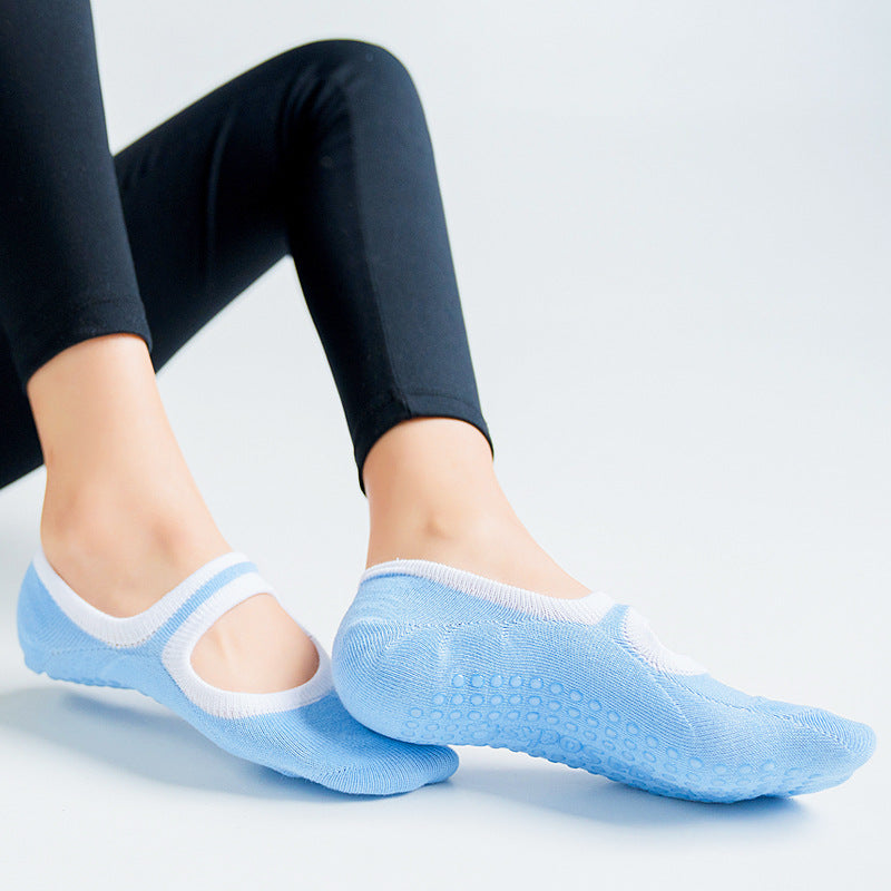 Rutschfeste Bodensocken für das Fitnessstudio im Innenbereich mit offener Rückseite