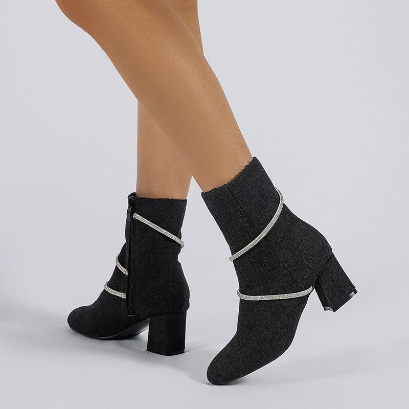 Klobige Stiefel mit mittelhohem Absatz und Strass-Kettendesign für Damen