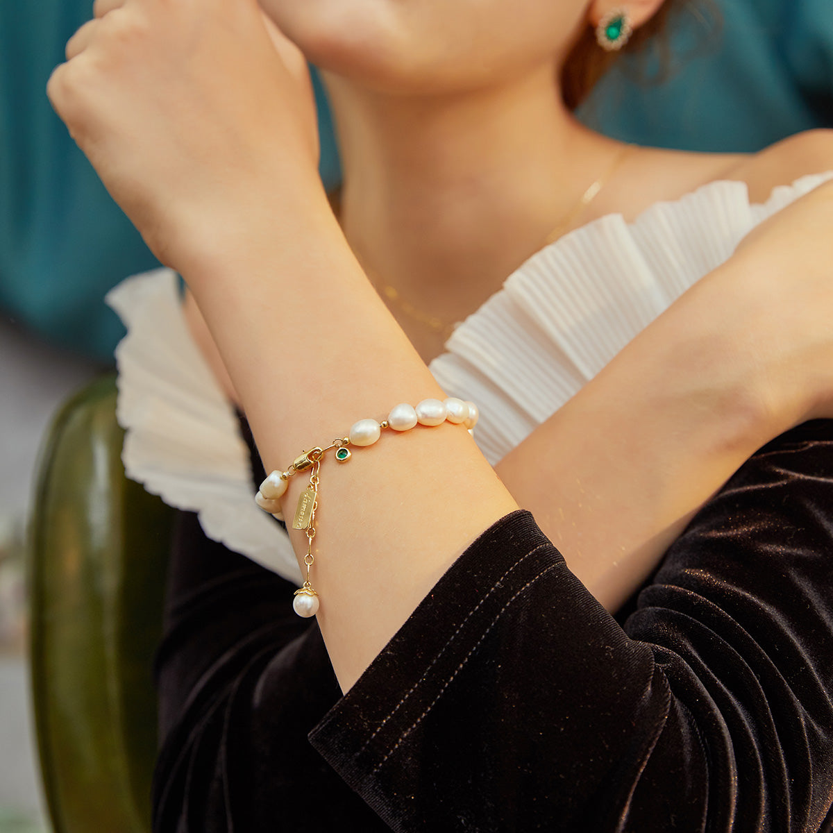 Armband aus Naturperlen