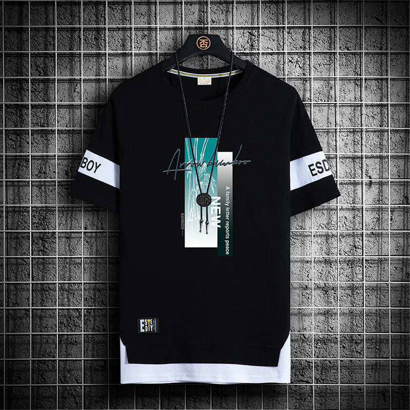 Lässige T-Shirt-Shorts-Kombination 