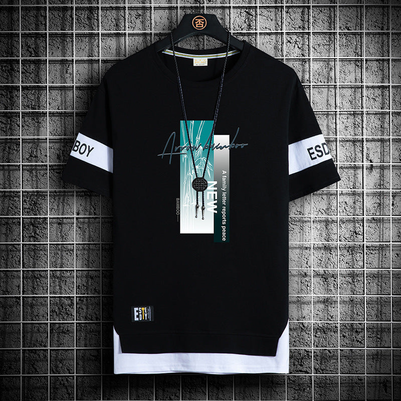 Lässige T-Shirt-Shorts-Kombination 